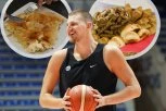 SVETSKA EKSKLUZIVA! Evo šta Nikola Jokić jede u pekari! Mnogi će se iznenaditi njegovim izborom! (FOTO)