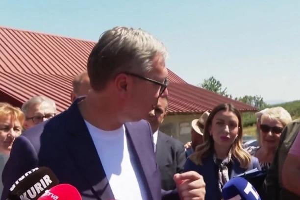 VUČIĆ HOĆE DA UDA MINISTRAKU! Adrijana, biraj, ovde ima 50 neoženjenih muškaraca