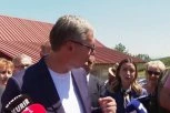 VUČIĆ HOĆE DA UDA MINISTRAKU! Adrijana, biraj, ovde ima 50 neoženjenih muškaraca