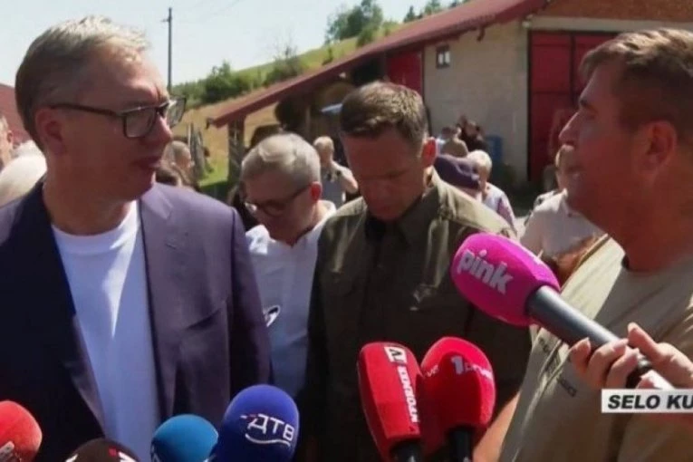 SA SUZAMA U OČIMA SE ZAHVALIO VUČIĆU! Čovek iz okoline Ivanjice predsedniku: ! "Upravo su mi rekli, mojoj teško oboleloj devojčici je odobren lek..."