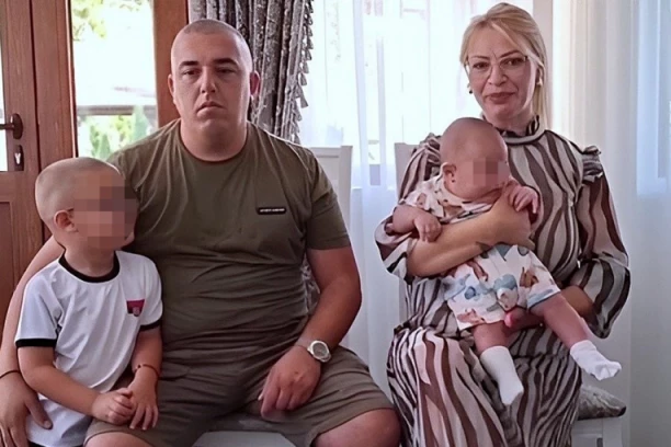 VELIKA RADOST U TUMANU: Milena i Željko svedoče kako su se pre godinu dana molili za potomstvo, a danas su sina Jakova krstili u ovoj svetinji (VIDEO)