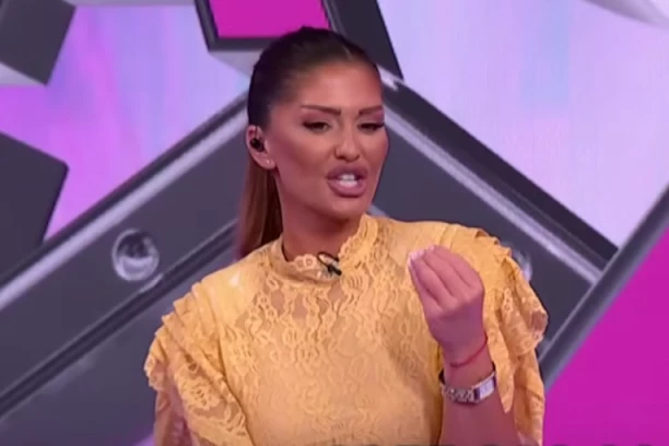 VODITELJKA BILA PRINUĐENA DA PREKINE PROGRAM NA PINKU: Anu ZABEZEKNULO ono što ju je sačekalo, usledila MOMENTALNA reakcija (VIDEO)