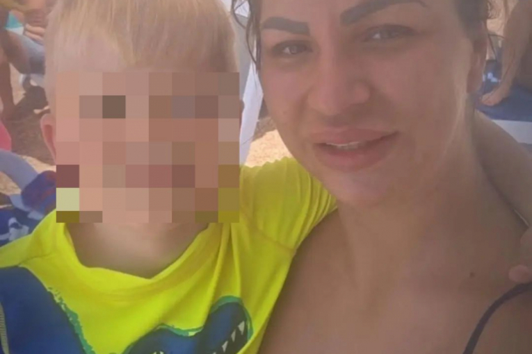 Miljana Kulić sa sinom Željkom na Crnogorskom primorju