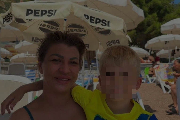 Miljana Kulić sa sinom Željkom na Crnogorskom primorju
