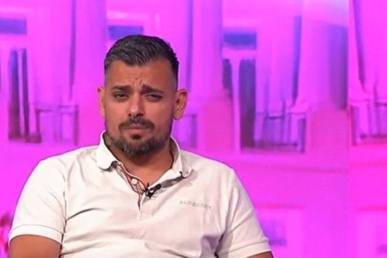Bora Santana pobesneo u "Narod pita" na Pinku