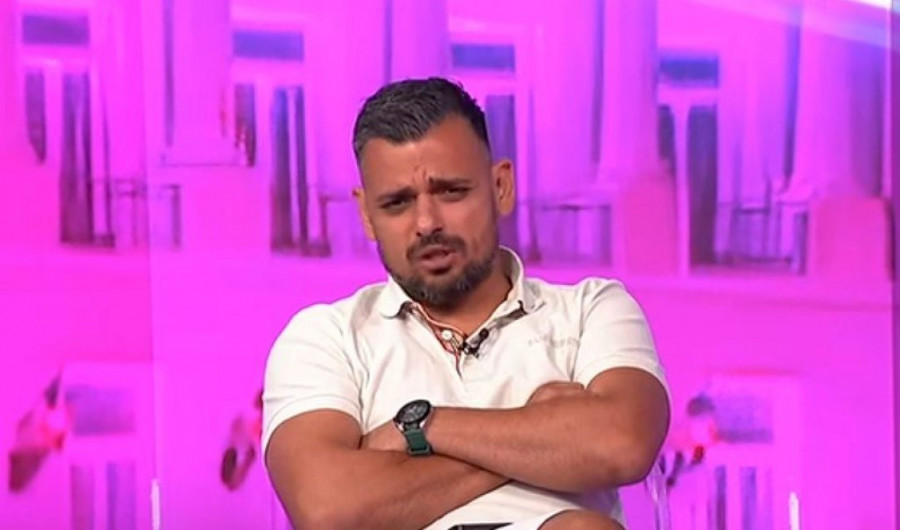 BORA DOŽIVEO POMRAČENJA UMA USRED EMISIJE! Obratio se DIREKTNO u kameru - urgentan PREKID "Narod pita" (VIDEO)