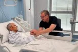 "PRETUKLI SU GA GOTOVO DO SMRTI"! Vučić u bolnici podsetio nesrećnog Nenada Raškovića - POVREDE SU TEŽE NEGO ŠTO SMO OČEKIVALI! (FOTO)