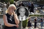 SKANDAL NA POMENU ANDRIJI BAJIĆU! Krenulo opelo, ćerkama pozlilo od tuge, a Mala Cana se nije ni POJAVILA NA GROBLJU! (VIDEO)