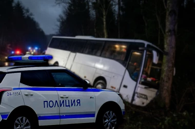 EVO ŠTA SE DESILO NA PUTU KA SOFIJI! Oglasila se agencija nakon nezgode autobusa prepunog srpskim turistima - IMA POVREĐENIH!