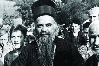 KAKO SE MRTVI SVETE ŽIVIMA: Tri deteta dolazila su joj u snu, a odgovor vladike Nikolaja ledi krv u žilama
