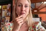 BRUKA U BEOGRADU! Nadmena Ruskinja izvređala našu ženu u prodavnici, a da ZA 2 I PO GODINE U SRBIJI REČ SRPSKOG NIJE NAUČILA (VIDEO)