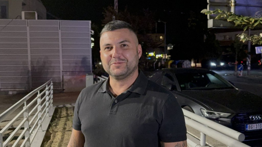 ASMIN PRETI INTIMNIM SNIMKOM - HITNO KREĆE SA MAJOM PO FILIPA CARA! Neviđena drama ispred Pinka, Durdžić nikad brutalniji! (VIDEO)