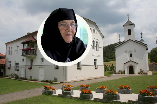 “IGUMANIJA ANA JESTE SAMA, ALI NE OSKUDEVA NI U ČEMU”: Uprava manastira Čokešina reagovala na medijske napise da se ova svetinja gasi