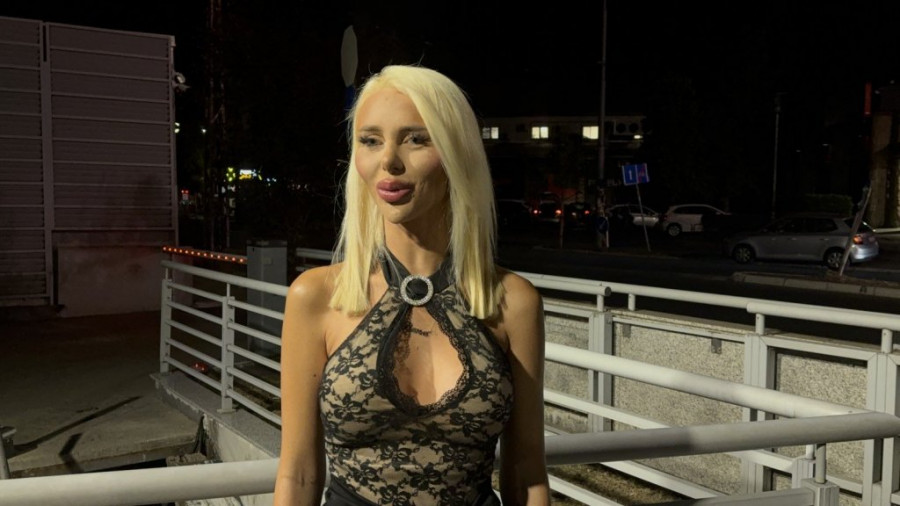 U "ELITI 10" TRAŽI MUŽA: Nesuđena maćeha Željka Kulića i Lene Marinković bacila oko na Filipa Cara - nećete verovati ko ju je dovezao do Pinka! (VIDEO)