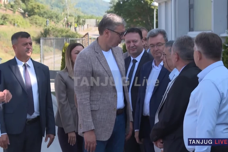 PREDSEDNIK VUČIĆ OBILAZI TOPLIČKI OKRUG: Evo gde će se prvo pojaviti
