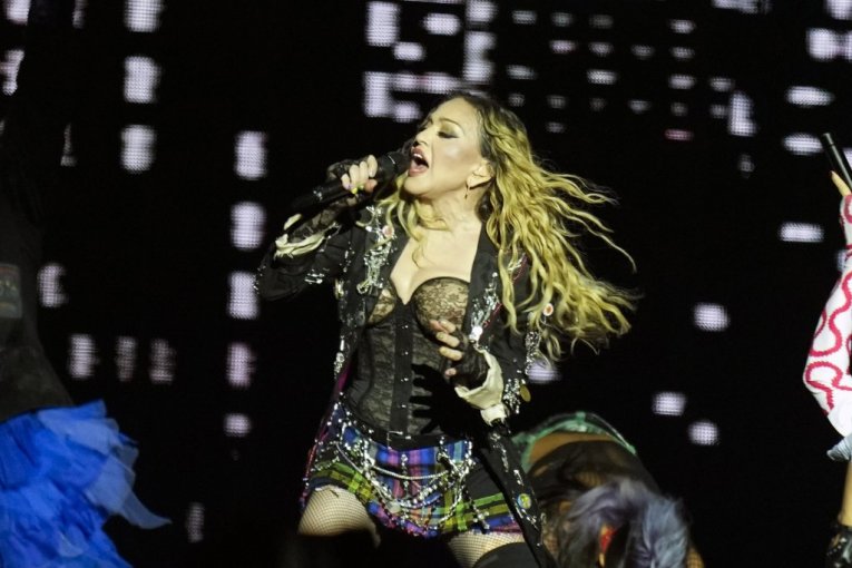 Madona