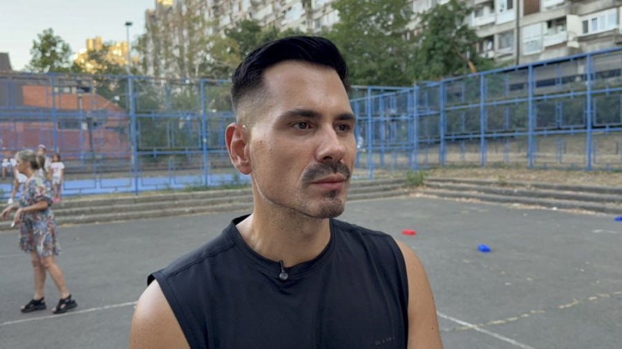 SILIKONI JOVANE JEREMIĆ IZAZVALI HAOS NA ESTRADI! Bojan Bjelić pomenuo MUŠKE IMPLANTE - ON IH JE VEĆ UGRADIO! (VIDEO, GALERIJA)