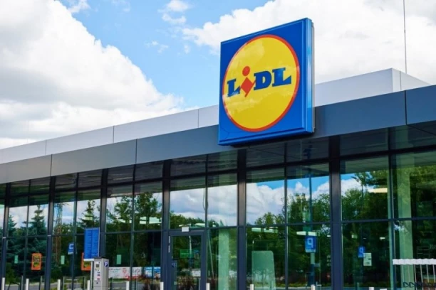 "LIDL" HITNO POVLAČI POPULARAN PROIZVOD IZ PRODAVNICA! Sadrži veoma opasnu bakteriju - NIKAKO GA NE KONZUMIRAJTE!