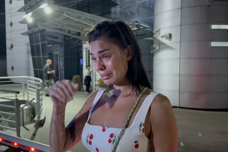 DRAMA ISPRED PINKA! Mina sačekala Viktora pred Narod pita, ISPLIVALI DETALJI RASKIDA: POVUKLA SAM POGREŠAN POTEZ! (VIDEO)