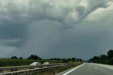 HAOS U SRCU BALKANA: Nevreme pogodilo severozapad BiH, Prnjavor ostao bez struje