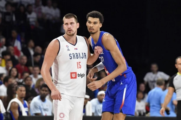SRBIJA - FRANCUSKA: Sudar divova - Jokić udara na Vembanjamu!