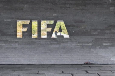 FIFA NE PRAŠTA "KOSOVO JE SRBIJA" NI U KAKVOM OBLIKU! Velika kazna svetske kuće fudbala!