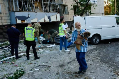 NEĆE SE SMIRITI DOK GA NE UNIŠTE: Rusi ponovo napali Kijev, evo šta je sada bila META!