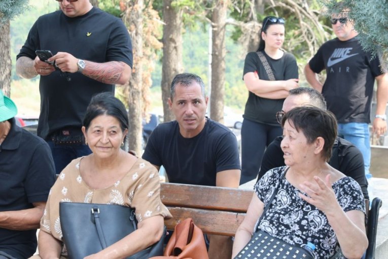 Sahrana oca Bore Santane