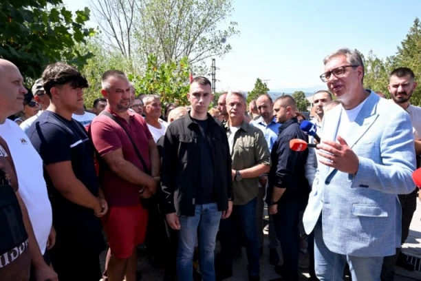 VUČIĆ DANAS U RAŠKOM OKRUGU - Detaljna satnica i plan obilaska Novog Pazara, Raške, Kraljeva