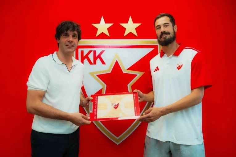 DELIJE SU ODUŠEVLJENE: Crvena zvezda predstavila dres za sezonu 26/27 (FOTO)