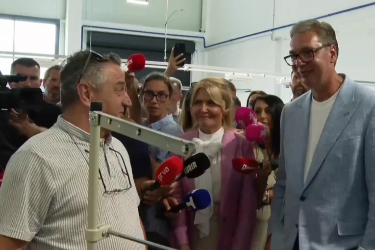 VUČIĆ NAJAVIO ULAGANJE OD 4.5 MILIONA EVRA U INDUSTRIJSKU ZONU! Predsednik obilazi Trening centar za dualno obrazovanje u Vranju!
