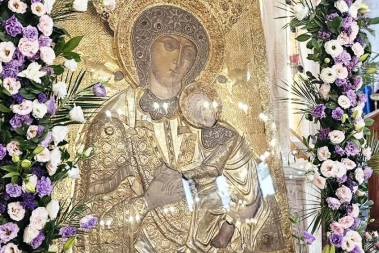 USKORO VELIKI CRKVENO-NARODNI SABOR NA NOVOM BEOGRADU: U čast čudotvorne ikone Bogorodice Stradalne