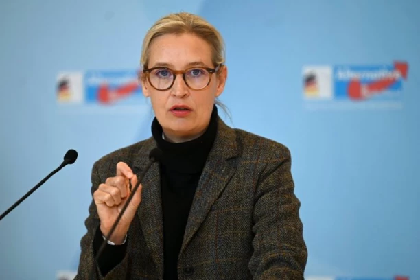 "NEMAČKA NAPUŠTA EVROZONU I ŠENGEN AKO POBEDIMO!" Eksplozivni intervju liderke AfD: Najavila radikalne poteze koji će promeniti Evropu!
