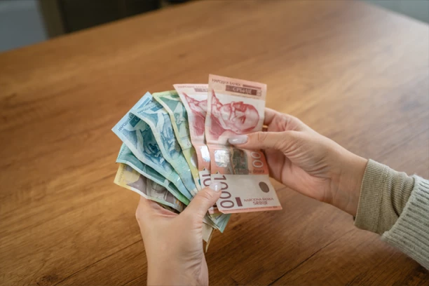 DO KADA IMATE PRAVO DA PODIGNETE NOVČANU POMOĆ: Ovo je rok