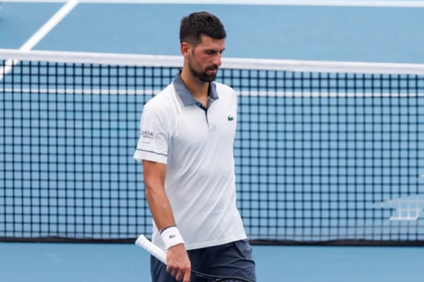 LOŠE VESTI PRED US OPEN: Novak Đoković zabrinuo navijače! (VIDEO)