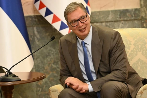 VUČIĆ OTKRIO: Deo novog naoružanja Vojske Srbije biće prikazan 13. i 14.septembra na Pešteru