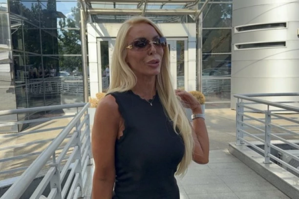 MENJA SE ŽIRI "PINKOVIH ZVEZDA"! Bojana Lazić pomenula veliko ime - STIŽE POJAČANJE, A EVO KO ODLAZI! (VIDEO)