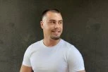 STARIJE DAME MU ŠALJU EKSPLICITNE SNIMKE! Viktor Gagić napustio medijsku ilegalu, EVO DA LI SE VRAĆA U ELITU!