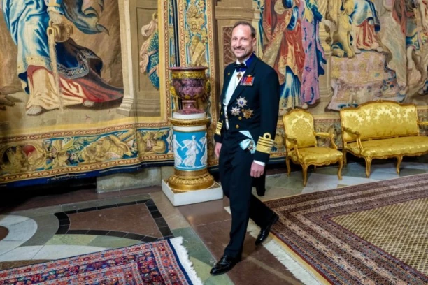 KRUNA U SENCI SKANDALA: Novi kralj Norveške suočava se sa OZBILJNIM PROBLEMIMA!