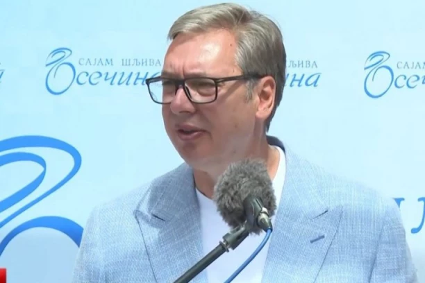 VUČIĆ OBILAZI MAČVANSKI OKRUG: Predsednik u Osečini, sačekao ga veliki broj ljudi! (FOTO)