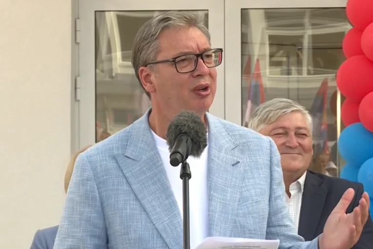 VUČIĆ O PRITISCIMA NA SRBIJU: "Mi nikome ne pretimo, sve radimo samo da bismo se zaštitili!"