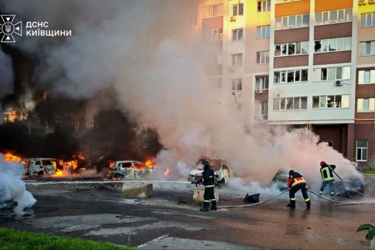PAKAO U KIЈEVU NE PRESTAJE! Rusija za četiri dana lansirala 1.500 DRONOVA, život u prestonici PARALISAN! (VIDEO)