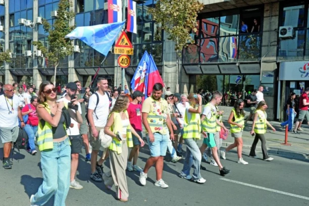 TOTALNI RASPAD BLOKADERSKE LISTE: Ometlali „poljoprivrednike“, pa izbila opšta kuknjava!