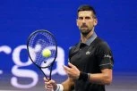Novak Đoković izazvao haos na aerodromu u Kini: Neverovatne scene u Pekingu po dolasku najboljeg tenisera ikada! (VIDEO)