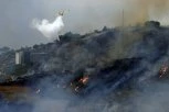 IZBILI VELIKI ŠUMSKI POŽARI U ZEMLJI! Stotine ljudi HITNO evakuisano, VATRENA STIHIJA guta sve pred sobom! (FOTO, VIDEO)