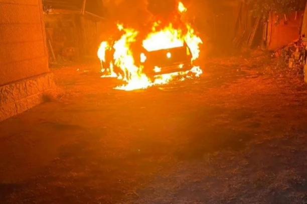 UŽAS! Bačen molotovljev koktel na porodičnu kuću u Velikoj Plani!