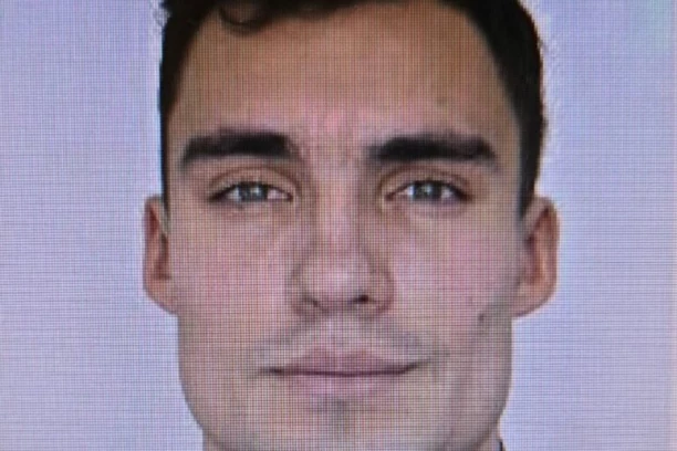 OTKRIVENO GDE SE KRIJE OSUMNJIČENI ZA TROSTRUKO UBISTVO U DANILOVGRADU Hitno se oglasila policija: Blokiran grad, dignut i helikopter Vojske