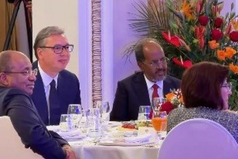 "PRILIKA DA DUGOGODIŠNJIM VEZAMA DAMO NOVU SNAGU"! Vučić priredio gala večeru za svetske lidere - CENIMO PRIJATELJE KOJI SU OSTALI UZ NAS KADA JE BILO NAJTEŽE! (VIDEO)