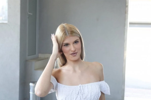 POSLE "ELITE 10" TRAŽI "ŠEĆERNOG TATICU": Jedva punoletna Lena bacila oko na Filipa Cara: Ako rasturim brak, nisam ja kriva! (VIDEO)
