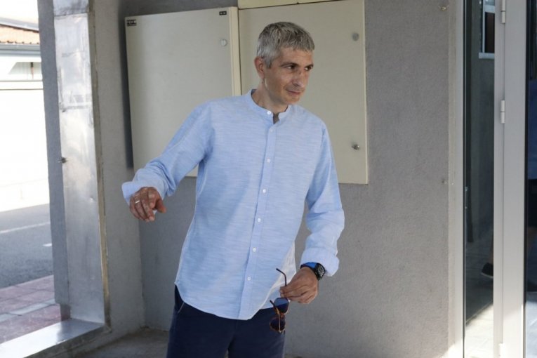 Dejan Nikolić